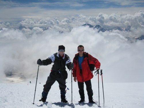 At the traverse 5,000m with the marathon man