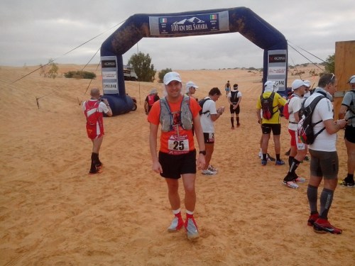 At the starting line of 100km del Sahara